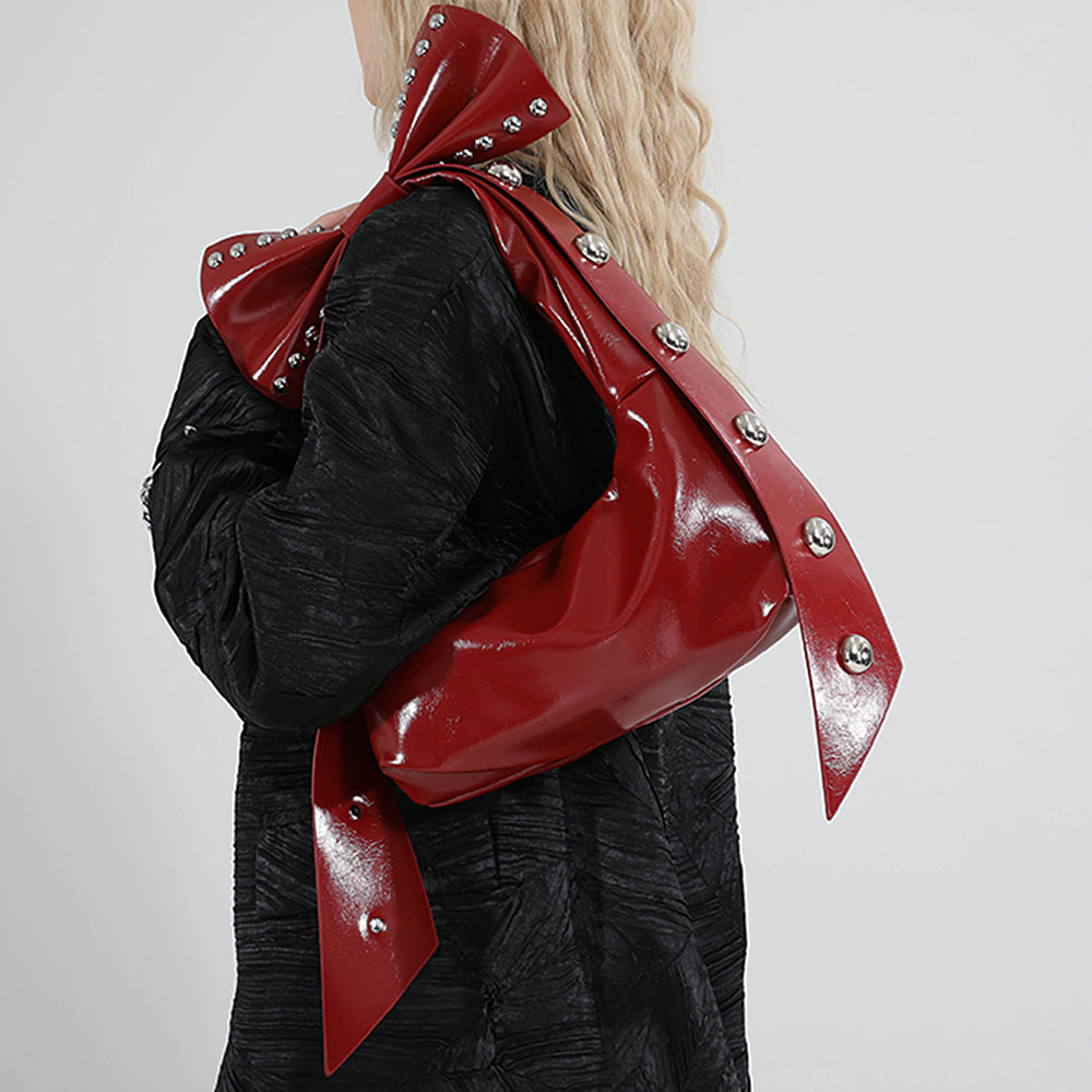 Gossip Goes Around Bow Shoulder Bag