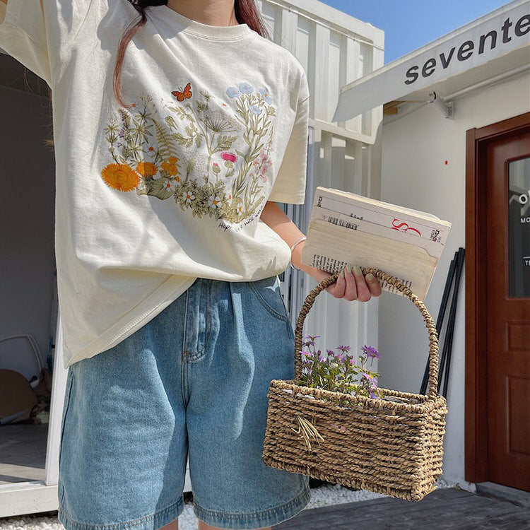 Plant Mom Aesthetic Graphic T-Shirt