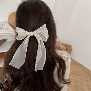 Old Money Pearl Hair Bow